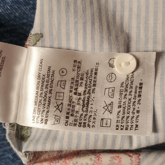 Sz. 6 Women's Blouse - Picture 9 of 10